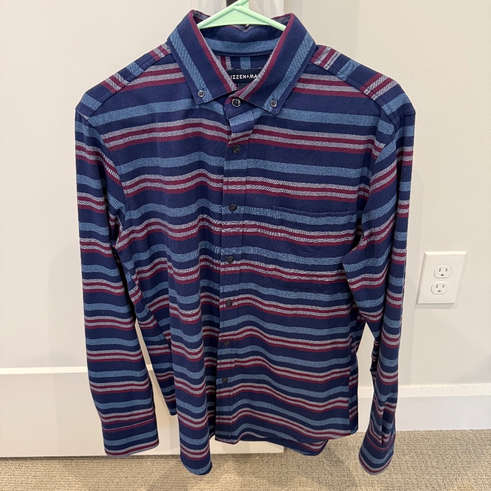 Mizzen and Main Button Down Collar Shirt